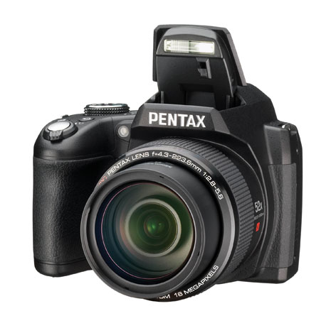 Pentax XG-1, fotocamera bridge da 52x con ottica f/2.8